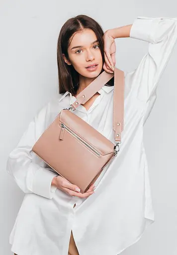 Женская кожаная сумка Liv карамель краст - фото 3