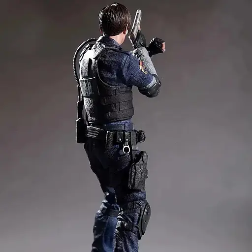 Коллекционная  фигурка   Леон Скотт Кеннеди Обитель зла Resident Evil Leon S. Kennedy 32см CH RE LK 32 - фото 7