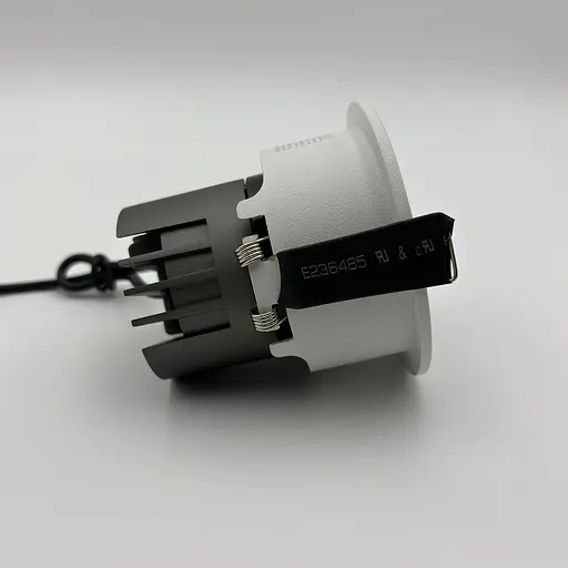 Точечный светильник Skarlat RFL76051 7W WH 4000K - фото 4