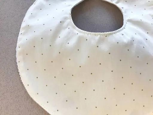 Непромокаемый слюнявчик Moontime "Горошек" - фото 2