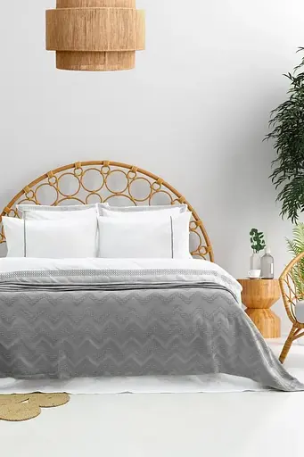 Постельное белье Noemi Grey Варена Хлопок с покрывалом пике 240х260 Saheser pbe0051772 - фото 1