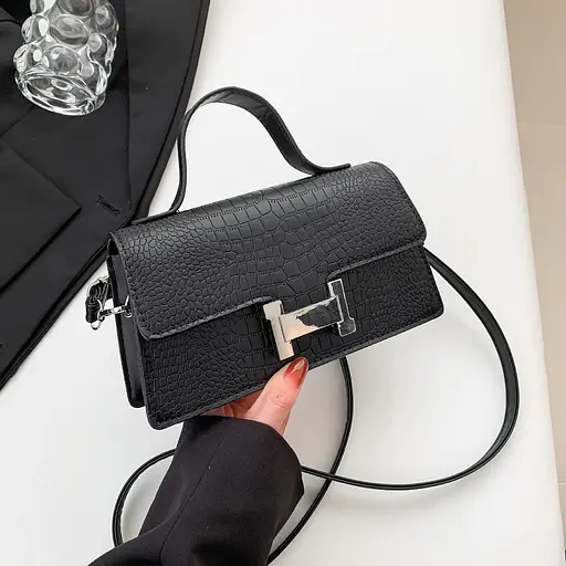 Сумочка через плечо из эко-кожи Lilly P2-8566A