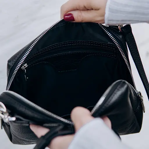 Сумка женская через плечо Grande Pelle 23х17х7 см sum0028549 - фото 9