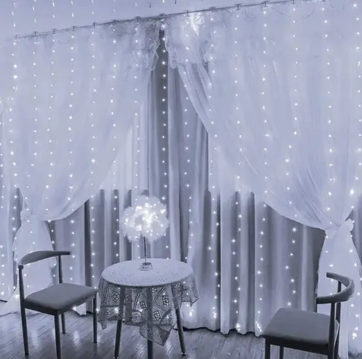 Новогодняя светодиодная гирлянда-штора Роса 2x2 м с 160 белыми LED лампочками и питанием USB - фото 5