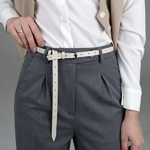 Ремінь жіночий вузький шкіряний з дірочками SF-1545 молочний (125 см) - фото 1