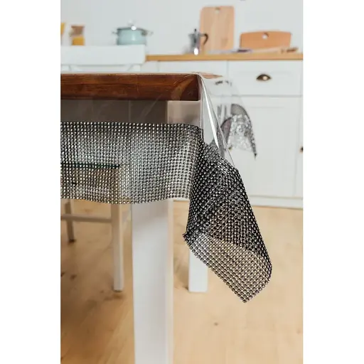 Скатерть силиконовая с черной стразовой лентой с камнями двойной 370х200 см