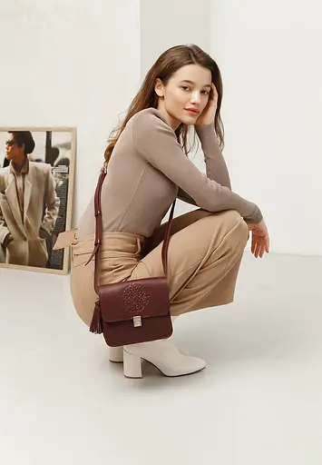 Шкіряна жіноча бохо-сумка Лілу бордова Krast - фото 7