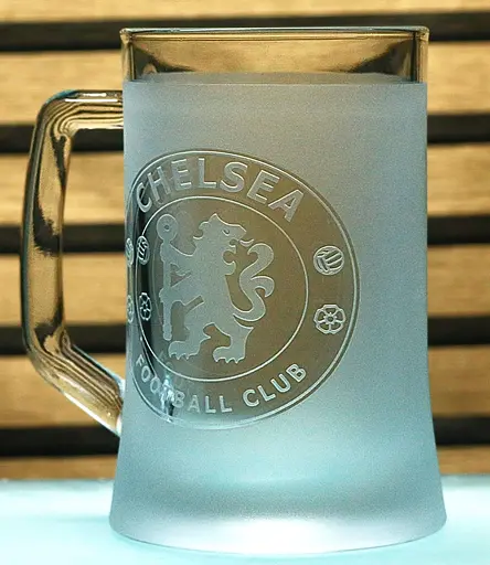 Пивний келих 660 мл ФК Челси Chelsea з гравіюванням подарунок для фаната   футбольний кухоль - фото 3