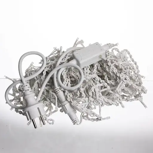 Наружная новогодняя гирлянда бахрома (черная проволока) Xmas W-2 5x0.6 м 120 LED Разноцветный - фото 3