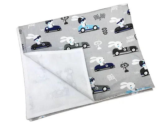 Непромокаемая пеленка Moontime "Зайчики на машинках" - фото 1