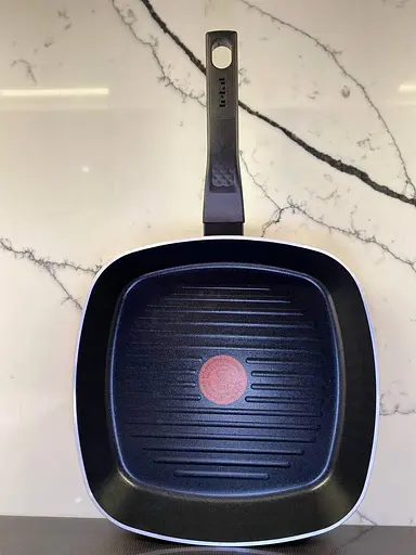 Гриль сковорода Tefal Simply Clean 26 см B5674053 с титановым антипригарным покрытием