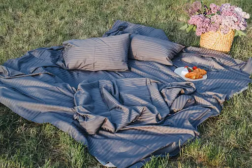 Комплект постільної білизни Страйп Сатин Graphite Grey темно-сірий - двоспальний - фото 7