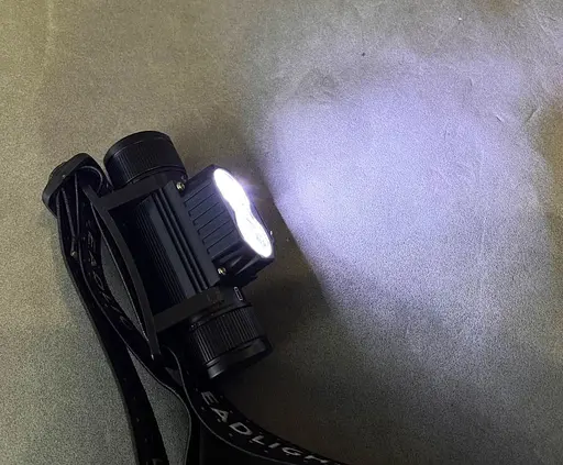 Фонарь налобный аккумуляторный X-Balog SY-5842 фонарик на голову Type-C 18650 2LED - фото 6