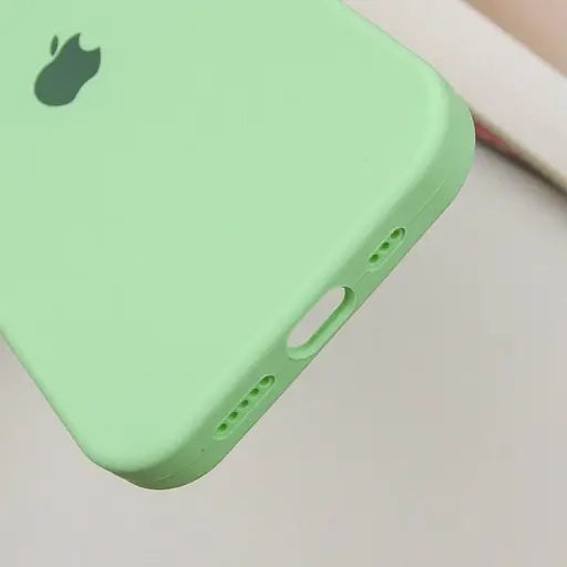 Чехол Epik Silicone Case Full Protective AA для Apple iPhone 16, 6.1 Зеленый/Pistachio - фото 7