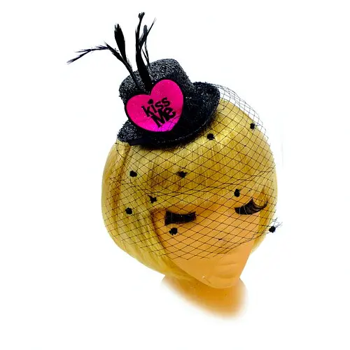 Шляпка Kiss Me - фото 1