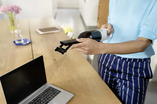 Пылесос ручной Karcher CVH 3 Plus (1.198-350.0) - фото 3