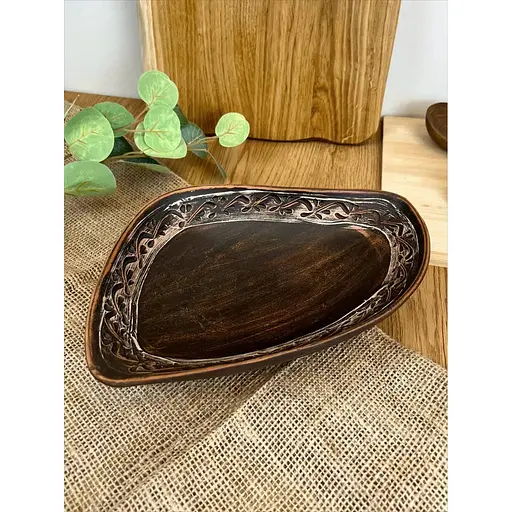 Блюдо овальное керамическое (глиняное) резное 1 л Ангоб