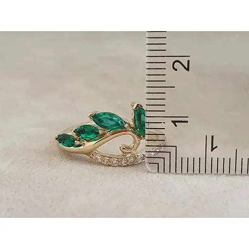 Золотое кольцо с бриллиантами и изумрудом. 202339 18 - фото 6