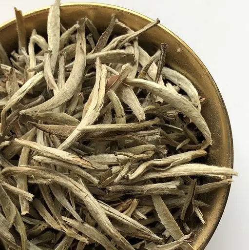 Білий чай Срібні голки Бай Хао Інь Чжень преміум - фото 2