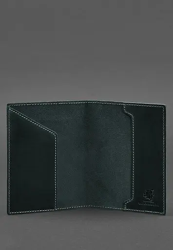 Кожаная обложка для паспорта с австрийским гербом зеленая Crazy Horse - фото 4