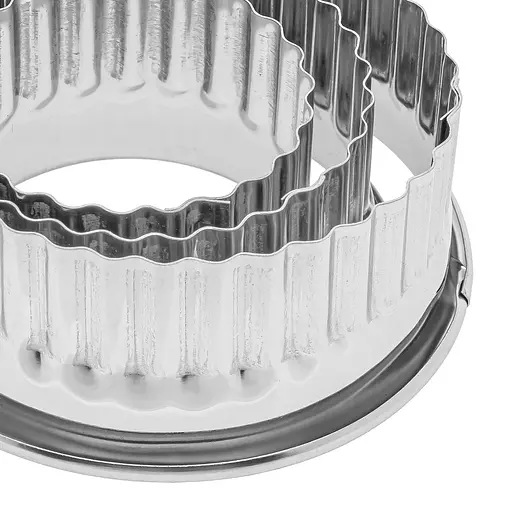 Набір хвилястих форм для оформлення салатів та висічки тіста для пельменів вареників Ø 8.5/7/5.5 см (3 шт.), Kitchette Сріблястий 85139 - фото 7