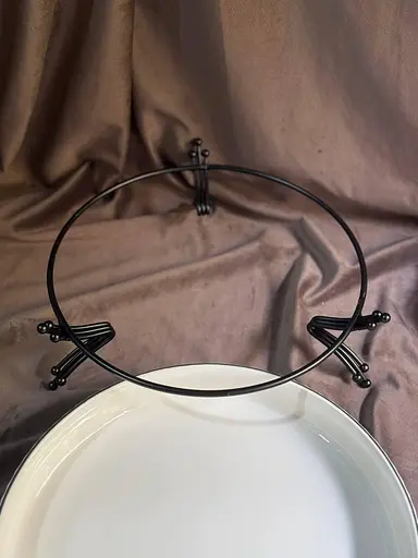 Сервировочное блюдо 1569B из керамики на металлической подставке 20 см - фото 4