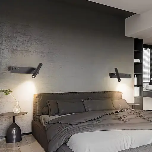 Чорне бра з поворотним спотом справа + розʼєм USB Line F Арт. WJ 028/2 L BK (лівий)  - фото 5