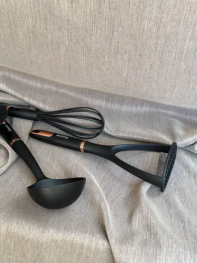 Набір кухонного приладдя Magio MG-1125 з підставкою силіконовий 5 шт. Чорний - фото 4