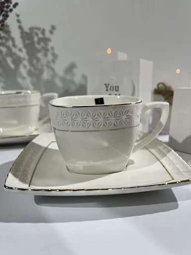 Чашка фарфоровая Снежная Королева Interos белая 240 мл с блюдцем 507009-А - фото 2