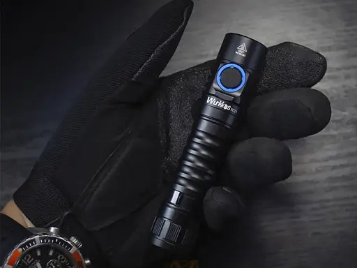 Ліхтар ручний FC11 з магнітом та акумулятором на 3000mAh 1300LM 5000K 18650 USB Type-C Чорний - фото 5