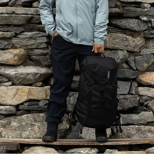 Рюкзак AllTrail Daypack 25L TADP-225 Black Thule sum0027988 - фото 4