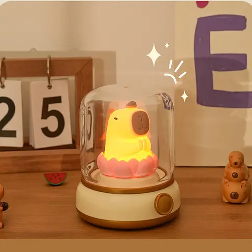 Нічник Capybara and Lotus Yellow - фото 4