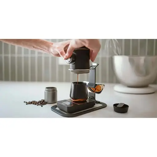 Набор для кофе Wacaco Picopresso: эспрессо-кофеварка, чехлы и стенд-подставка - фото 12