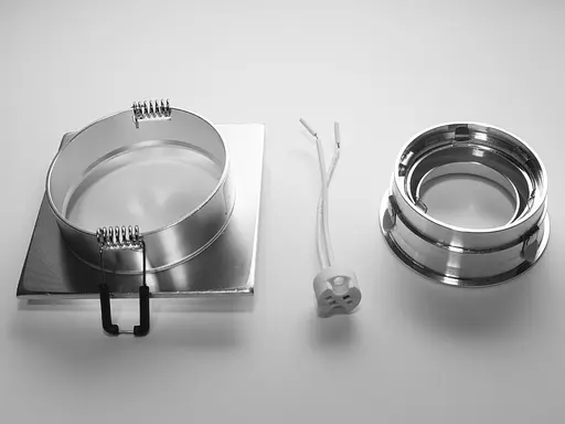 Элегантный, невероятно изысканный, квадратный, алюминиевый точечный светильник. - фото 4