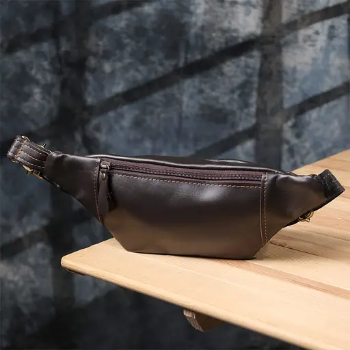 Чоловіча сумка-бананка компактного розміру з натуральної гладкої шкіри SHVIGEL 34х12х4 см sum0027450 - фото 9