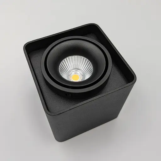 Точечный светильник Skarlat RSLC78004 10W BK 3000K - фото 2