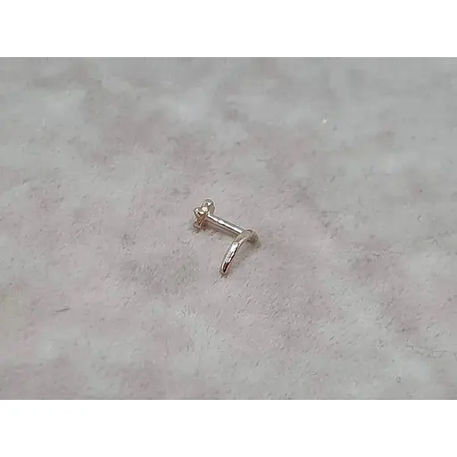 Золотая серьга-пирсинг в нос Dear. 1009 - фото 2