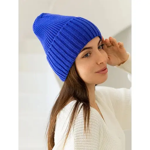 Жіноча в'язана шапка біні класік 20% вовна з відворотом Синій - фото 1