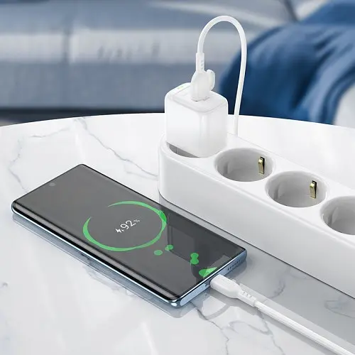 Мережевий зарядний пристрій Borofone BAS42A Potential single-port 18W QC3.0 білий - фото 3