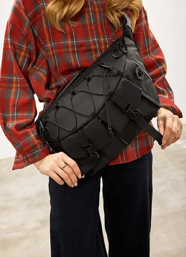 Женская сумка-бананка под ноутбук Sambag Urban Pro черная 46×26 см (51411264) - фото 5