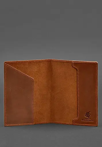 Кожаная обложка для паспорта с канадским гербом светло-коричневая Crazy Horse - фото 4