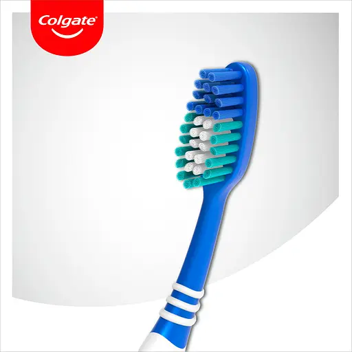 Зубная щетка Colgate Extra Clean Эксперт чистоты 2 шт. фиолетово-синий - фото 3