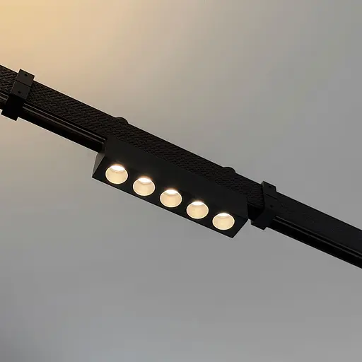 Магнитный светильник Skarlat RCD-MZ01 5x1.5W BK 3000K - фото 6