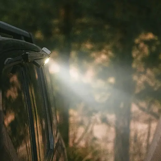 Фонарь прожектор Naturehike CNK2300012 с белым и красным светом Коричневый - фото 3