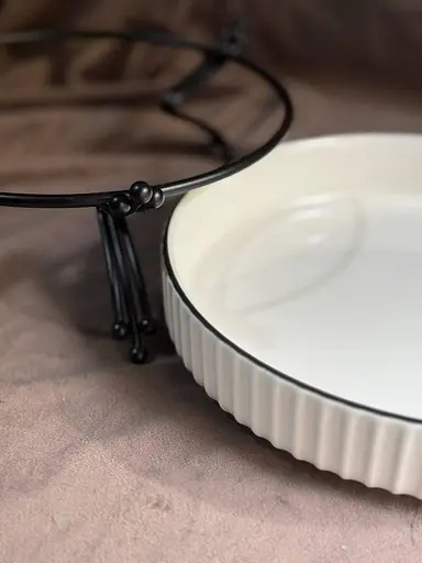 Сервировочное блюдо 1571B из керамики на металлической подставке 22,5см - фото 5