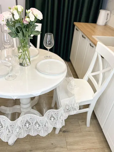 Силиконовая скатерть с молочным кружевом Ришелье 15 см 380х170 см - фото 2