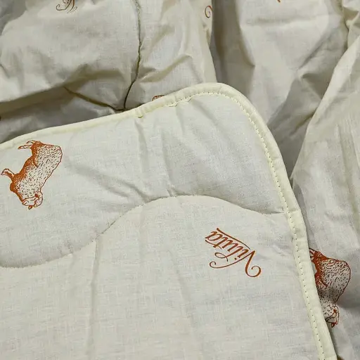 Ковдра стьобана вовняна Viluta Premium 200х220 бежева - фото 3