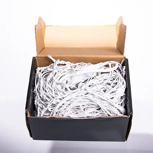 Вулична гірлянда Бахрома GarlandoPro 12 м 200 LED білий дріт Мультиколор 12MWML - фото 3