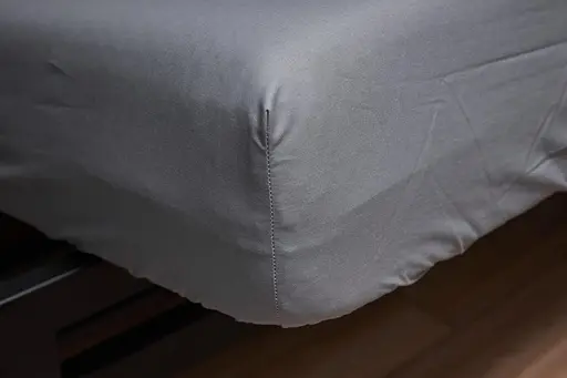 Простирадло на резинці Moon&Star Gray Бязь Gold Люкс 140х200х25 см - фото 1