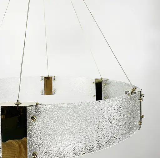 Дизайнерская LED люстра с фактурным стеклом в золотом каркасе Line.F Диаметр 80см - фото 3